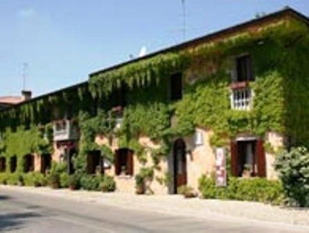 Principato Di Ariis Hotell Rivignano Eksteriør bilde